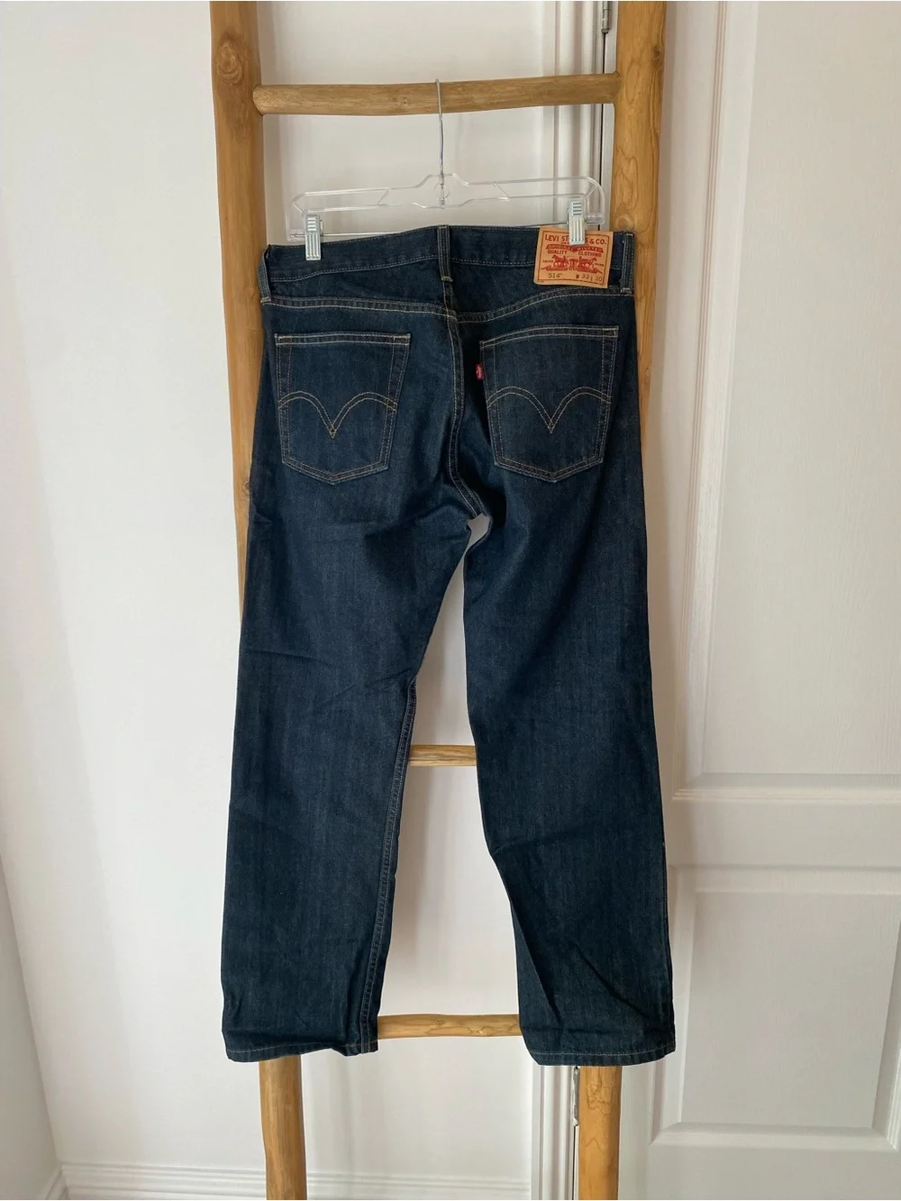 Levi's 514 Jeans Mens 34x30 Slim Straight 100% Cotton Dark Denim Blue Wash